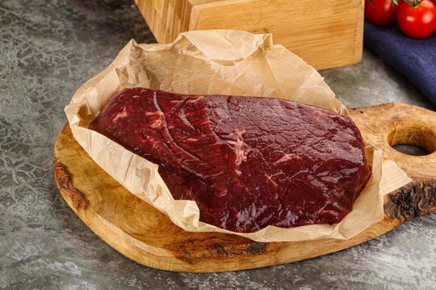 chuck roast raw